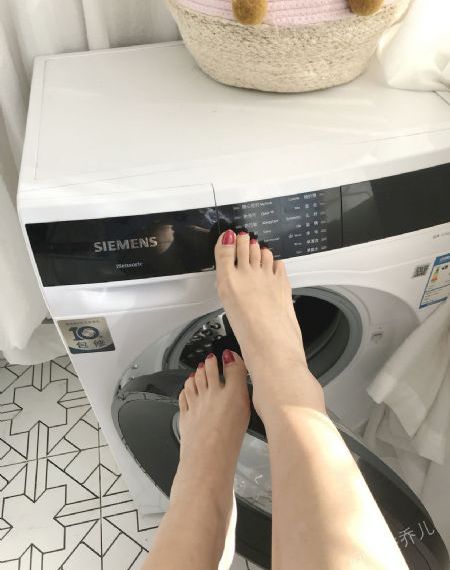 航班蛇患（普通话版）-杜比音效视频在线播放