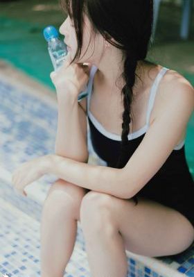 忧郁万花筒-神马午夜国语版高清