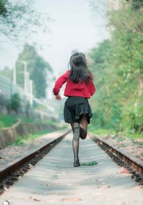 飞驰吧少年-理论片免费观看高清版