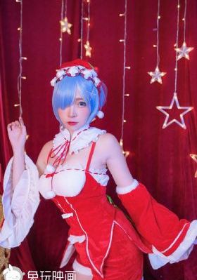 律界巨人第4季-琪琪电影英文版字幕