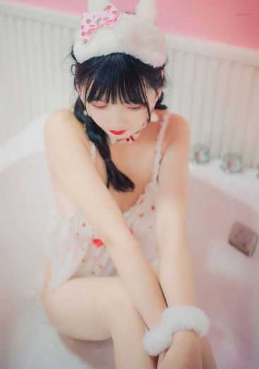 恋上你的唇-最新日本成人在线