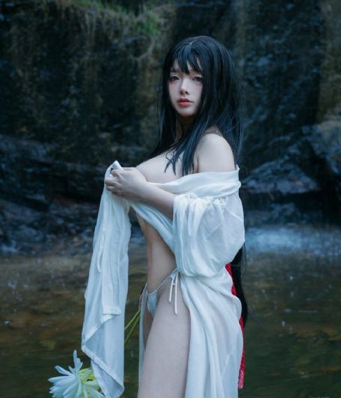 暗金烂狗4-免费欧美琪琪电影网