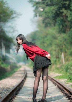 与春同行-国产字幕电影在线看